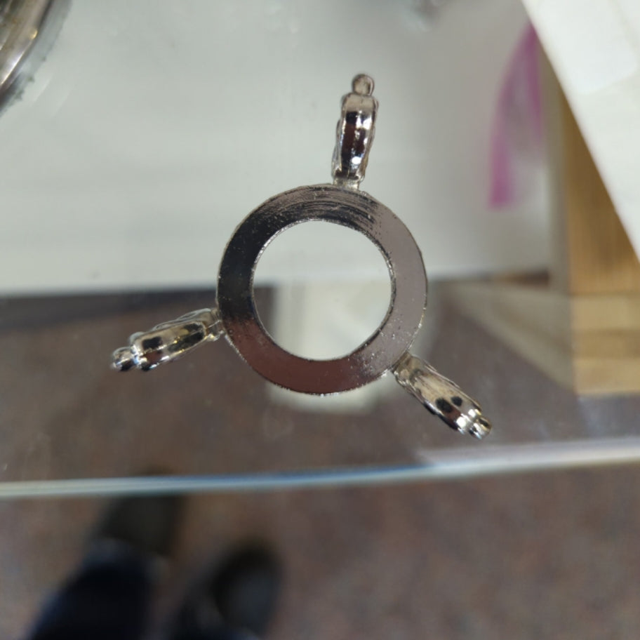 Metal Sphere Stand