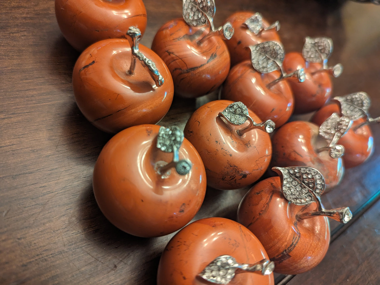 XL Red Jasper Apples