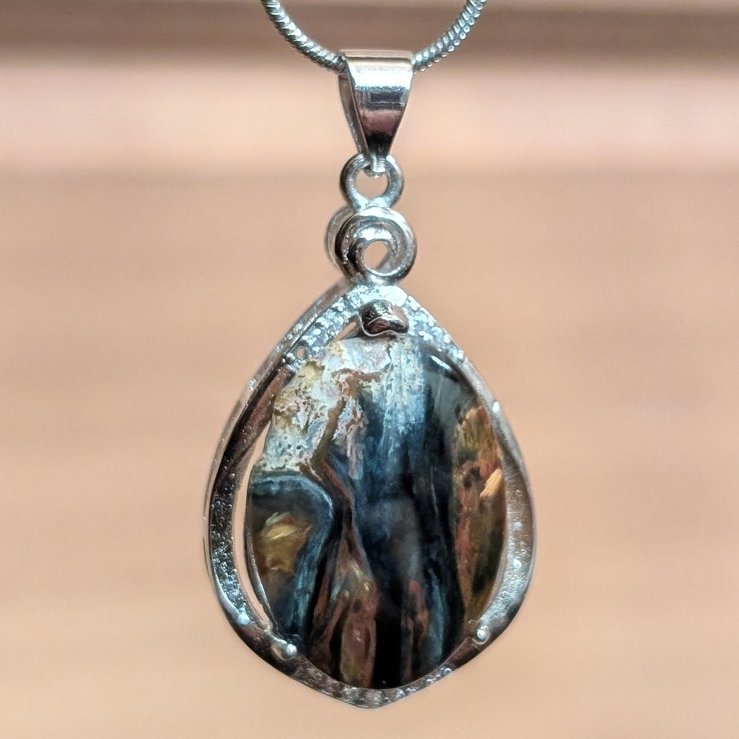 Pietersite Pendant