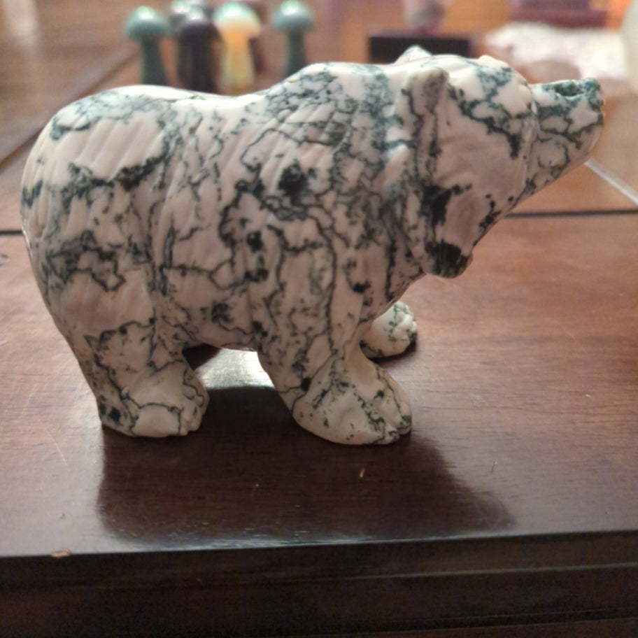 Tree Agate Bear