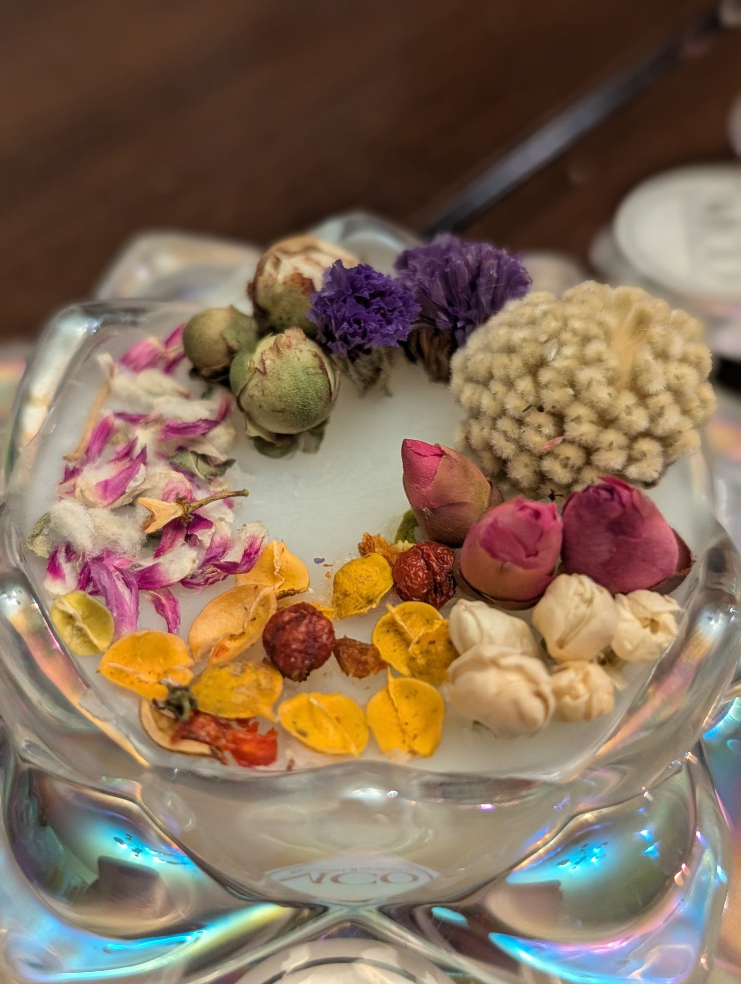 Lotus Iridescent Wickless Candles