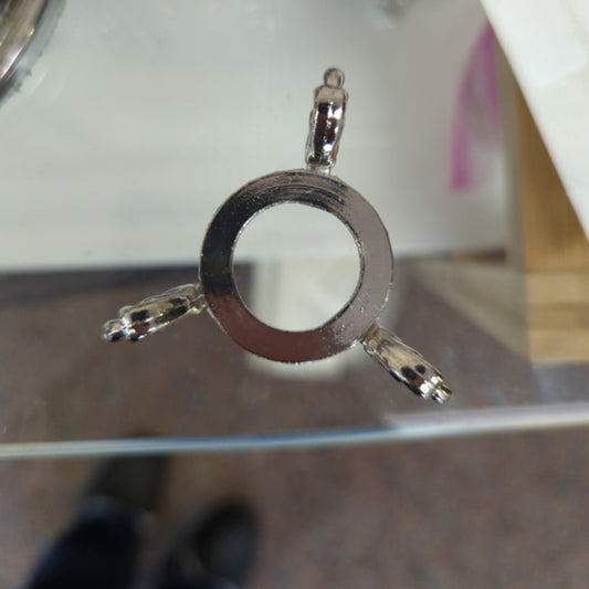 Metal Sphere Stand