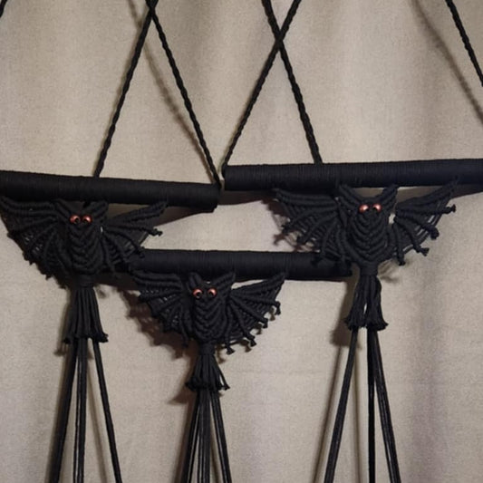 Halloween Bat Hanging planter