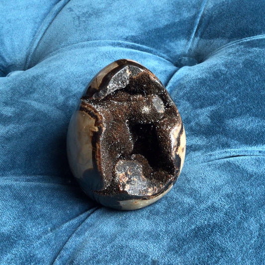 Medium Septarian Egg