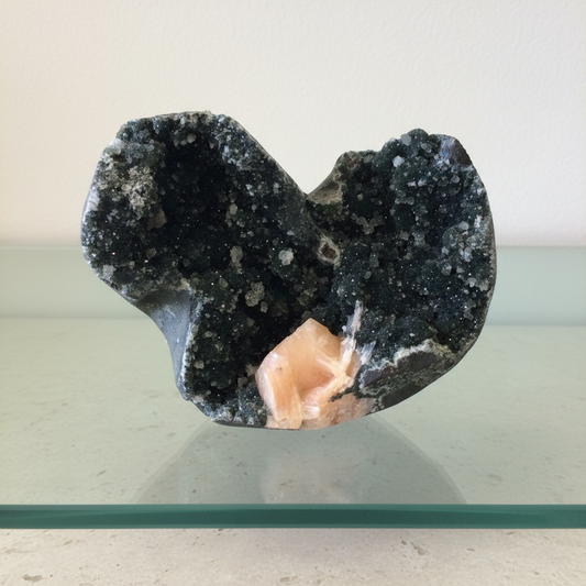 Black Druzy Chalcedony w/Stilbite on Basalt #398835