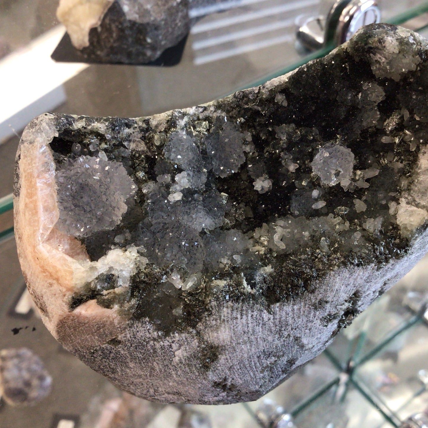 Black Druzy Chalcedony with Apophyllite/ Stilbite on Basalt #398826