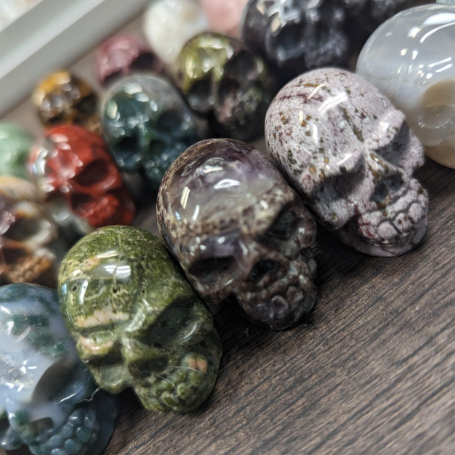 Small Skull Carvings