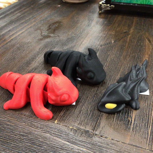 Mini Horned Dragon- 3D Printed by ScootsLoot