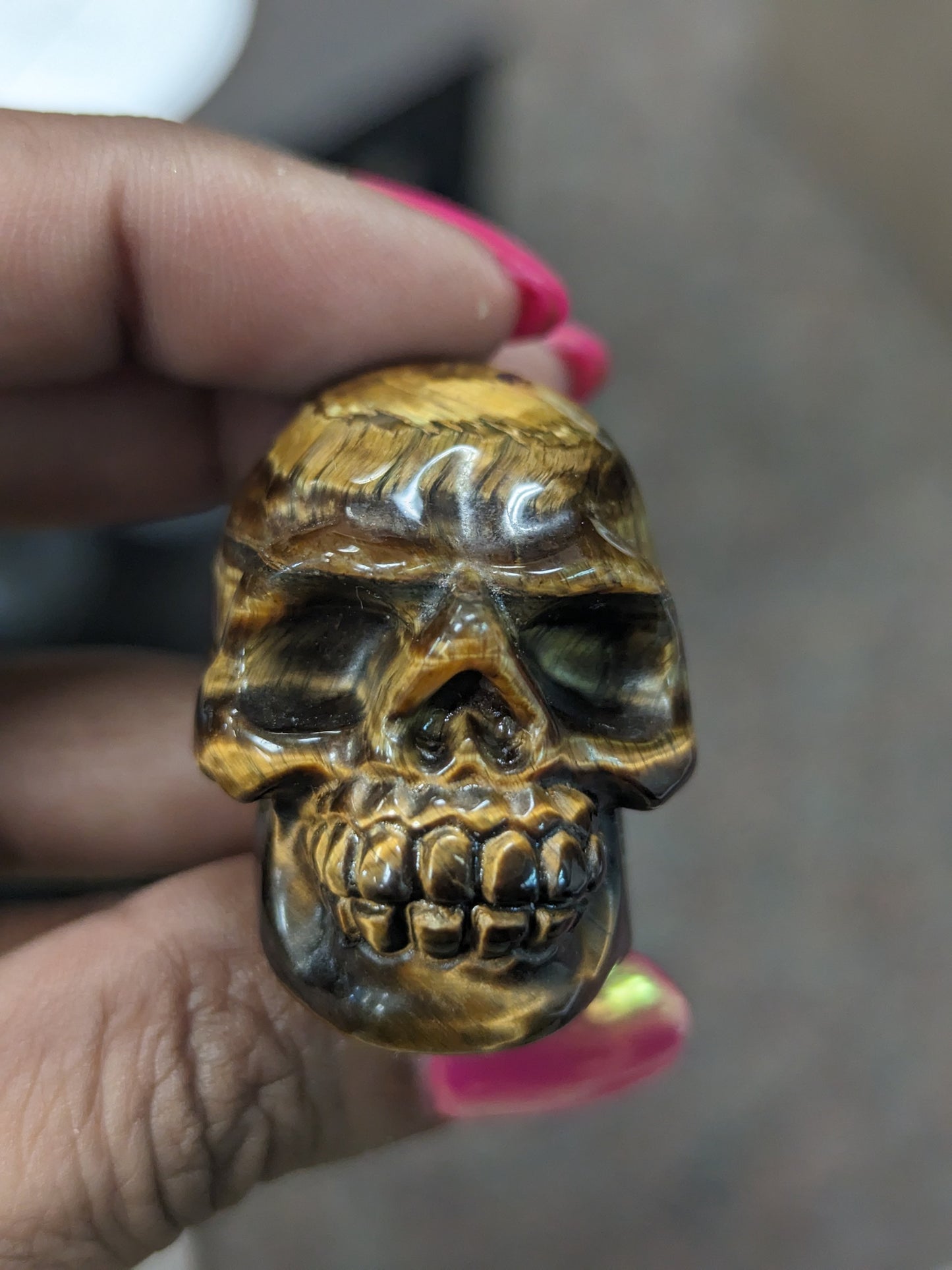 Small Skull Carvings