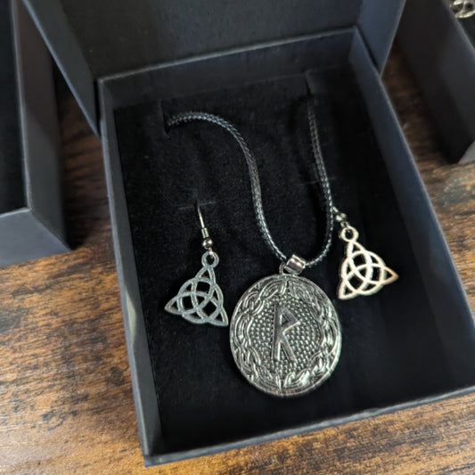 Rune Jewelry Set