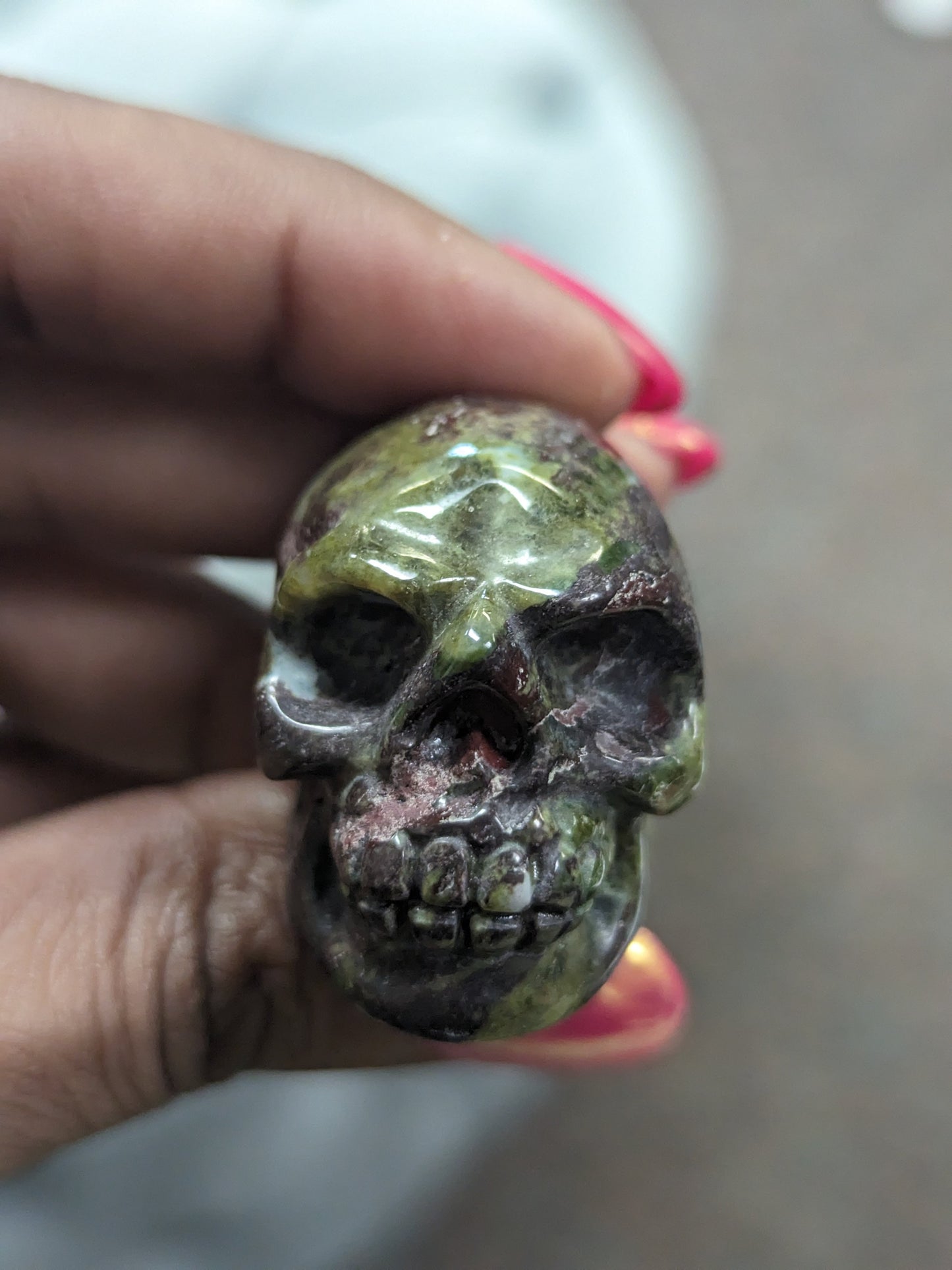 Small Skull Carvings